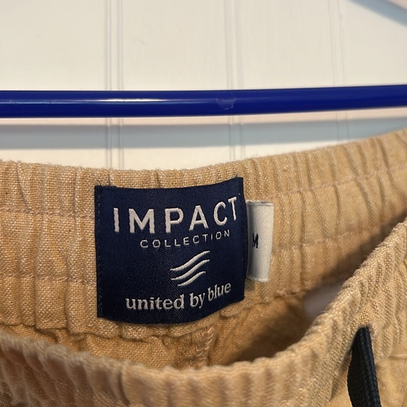 Drawstring shorts - Picture 2 of 3